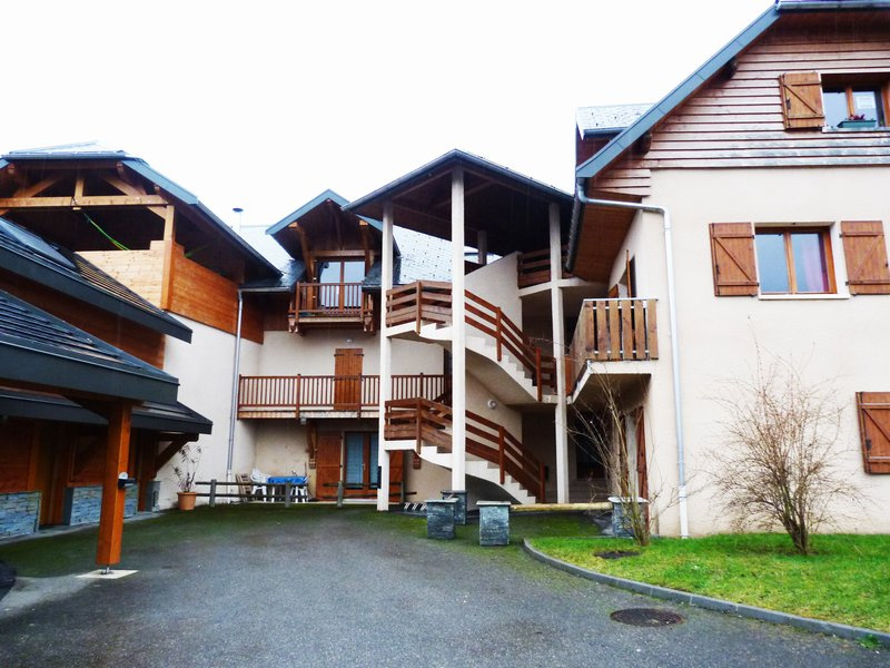  DOUSSARD - APPARTEMENT TYPE 3/4 - Garage