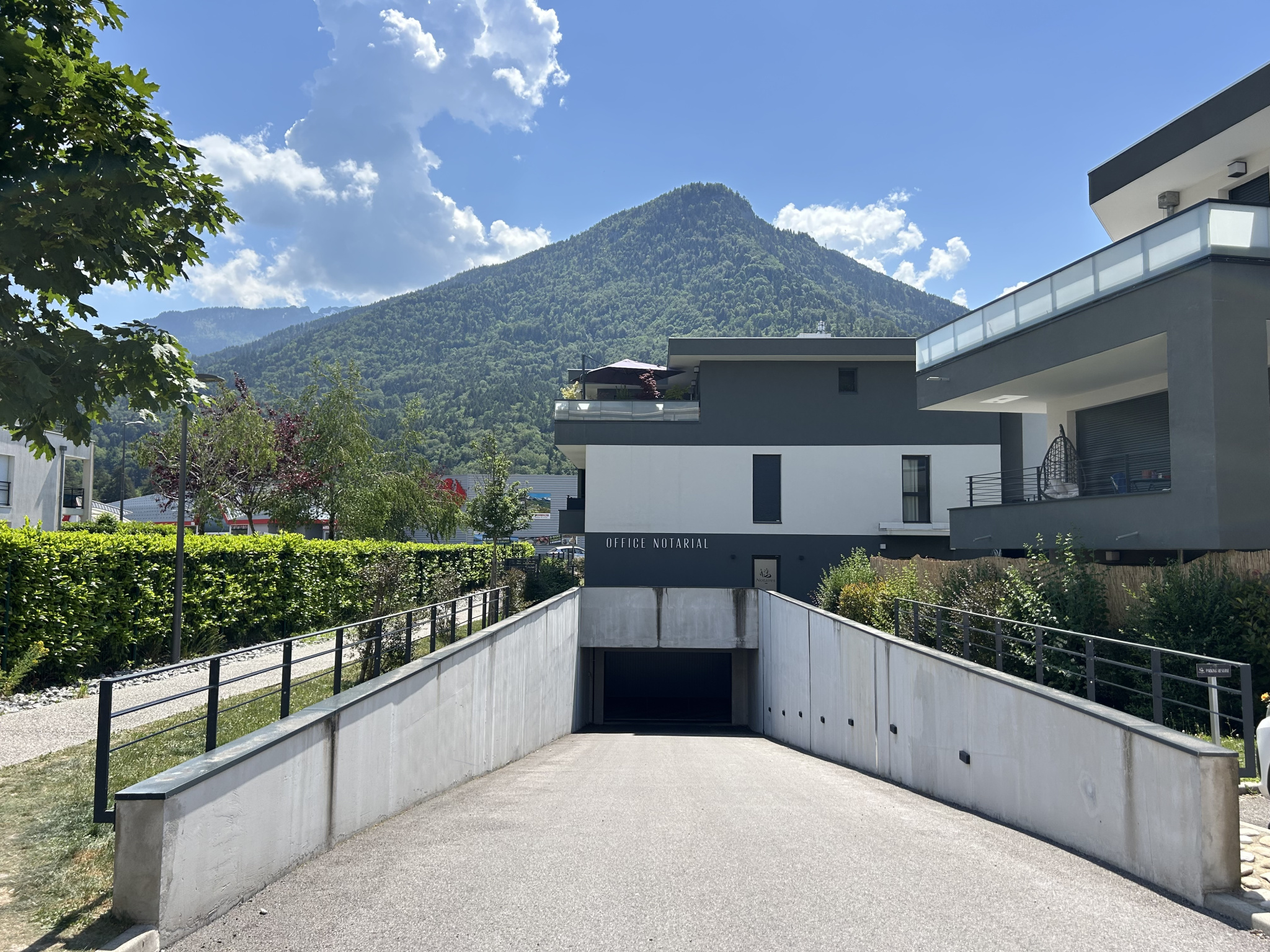 Faverges - Garage en sous-sol sécurisé
