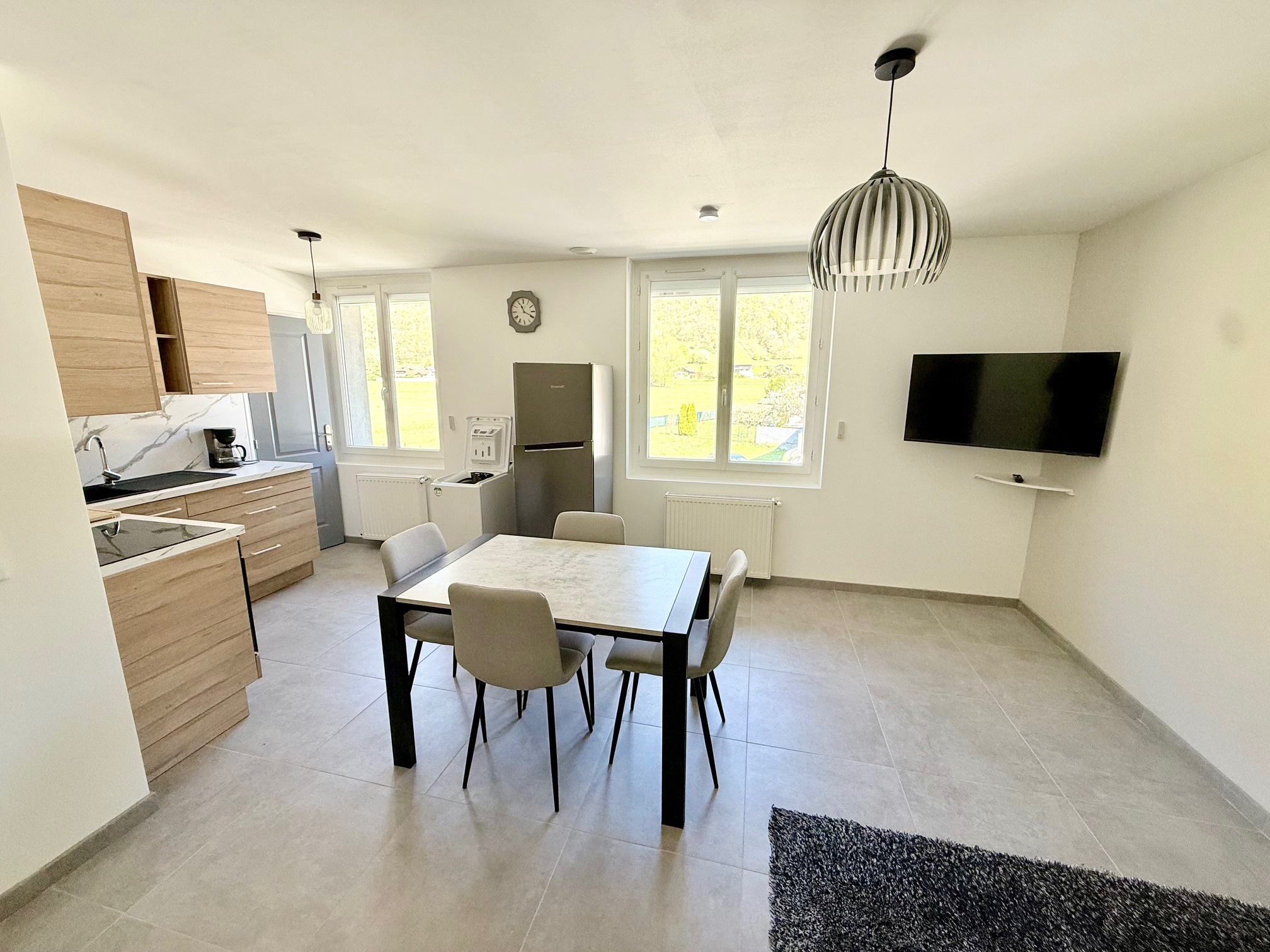 VAL-DE-CHAISE - APPARTEMENT TYPE 2 -