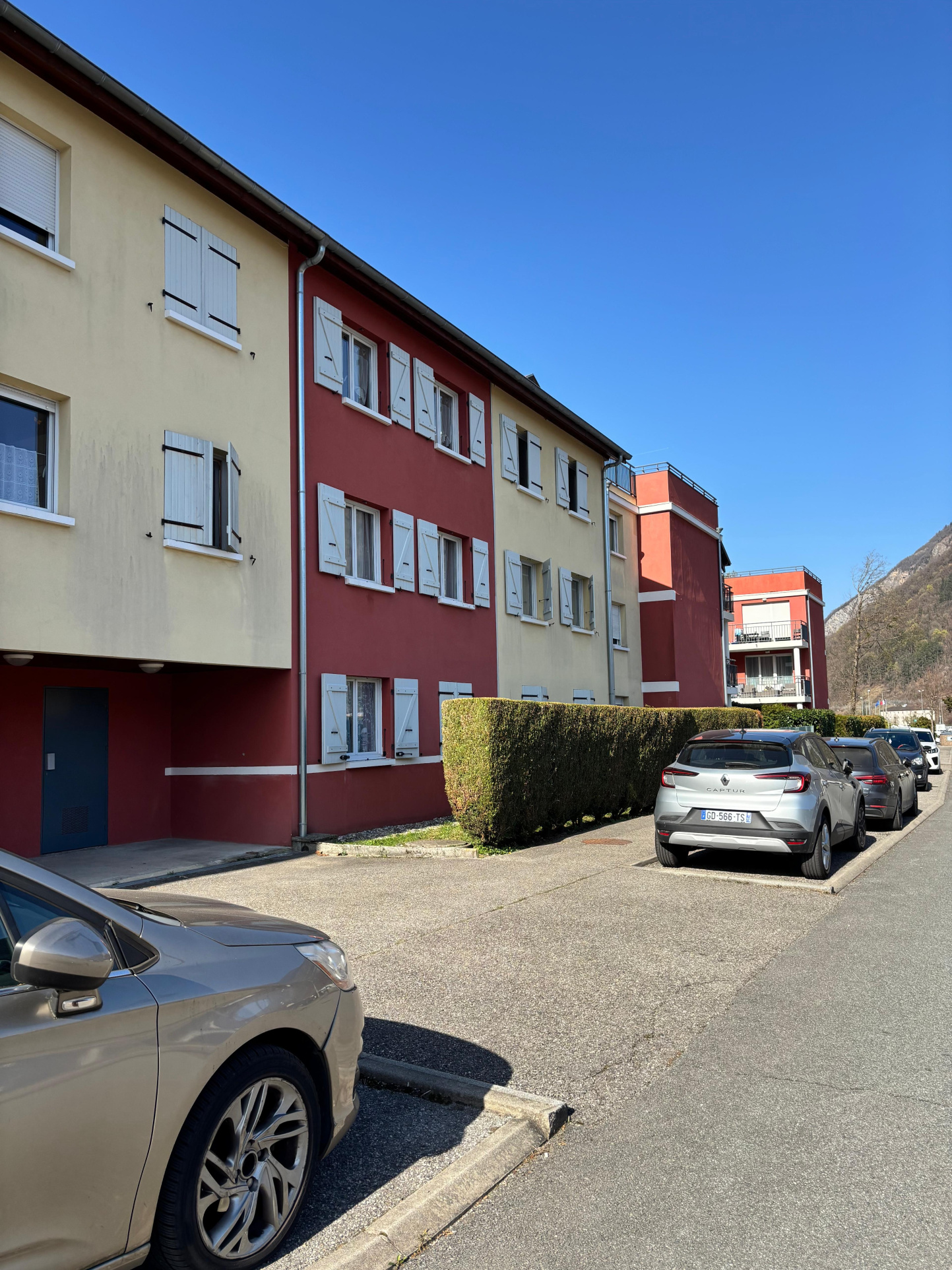 FAVERGES CENTRE -IDEAL INVESTISSEUR TYPE 2 VENDU LOUE-