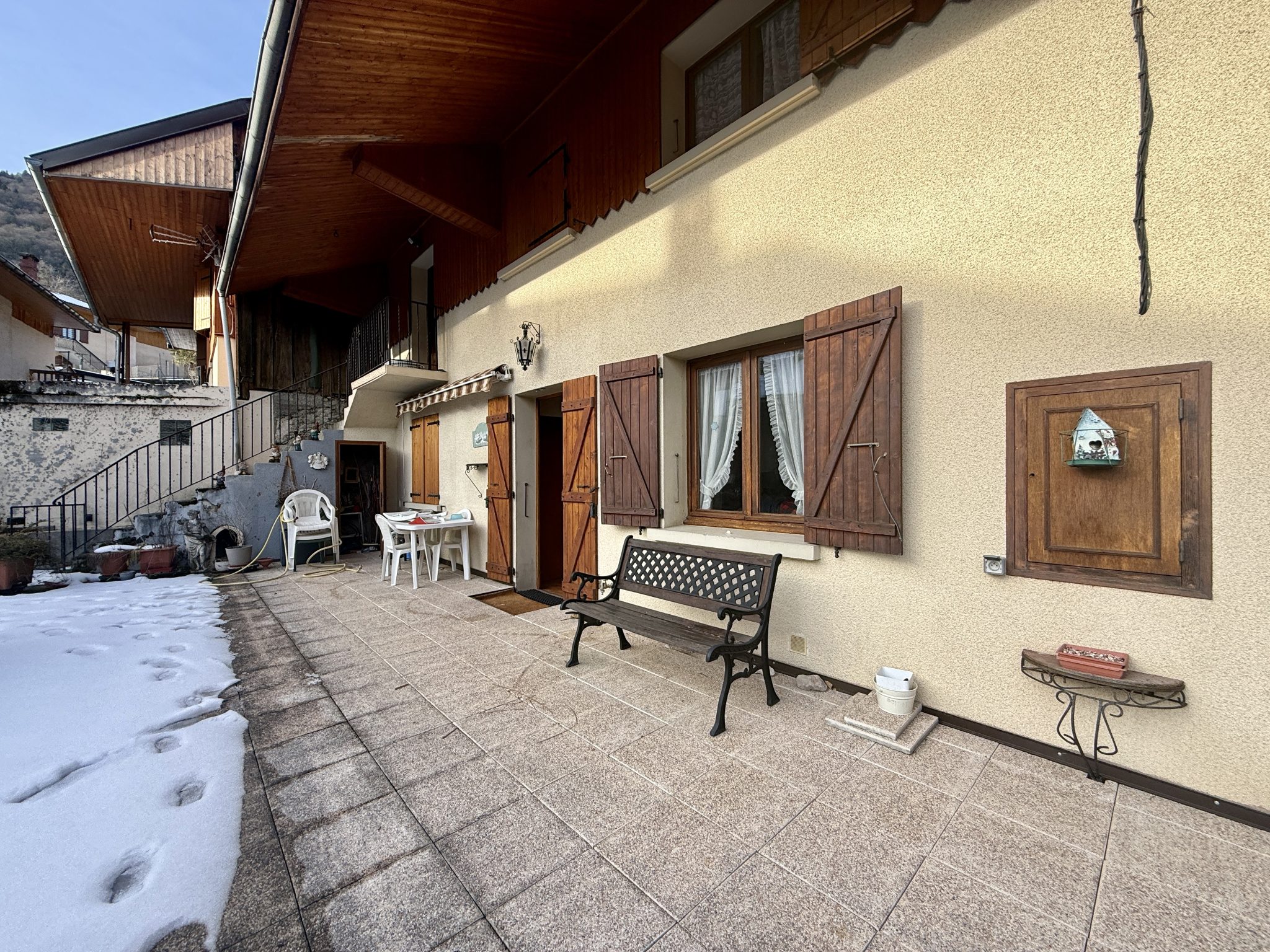 SAINT-FERRÉOL-MAISON DE VILLAGE AVEC TERRASSE