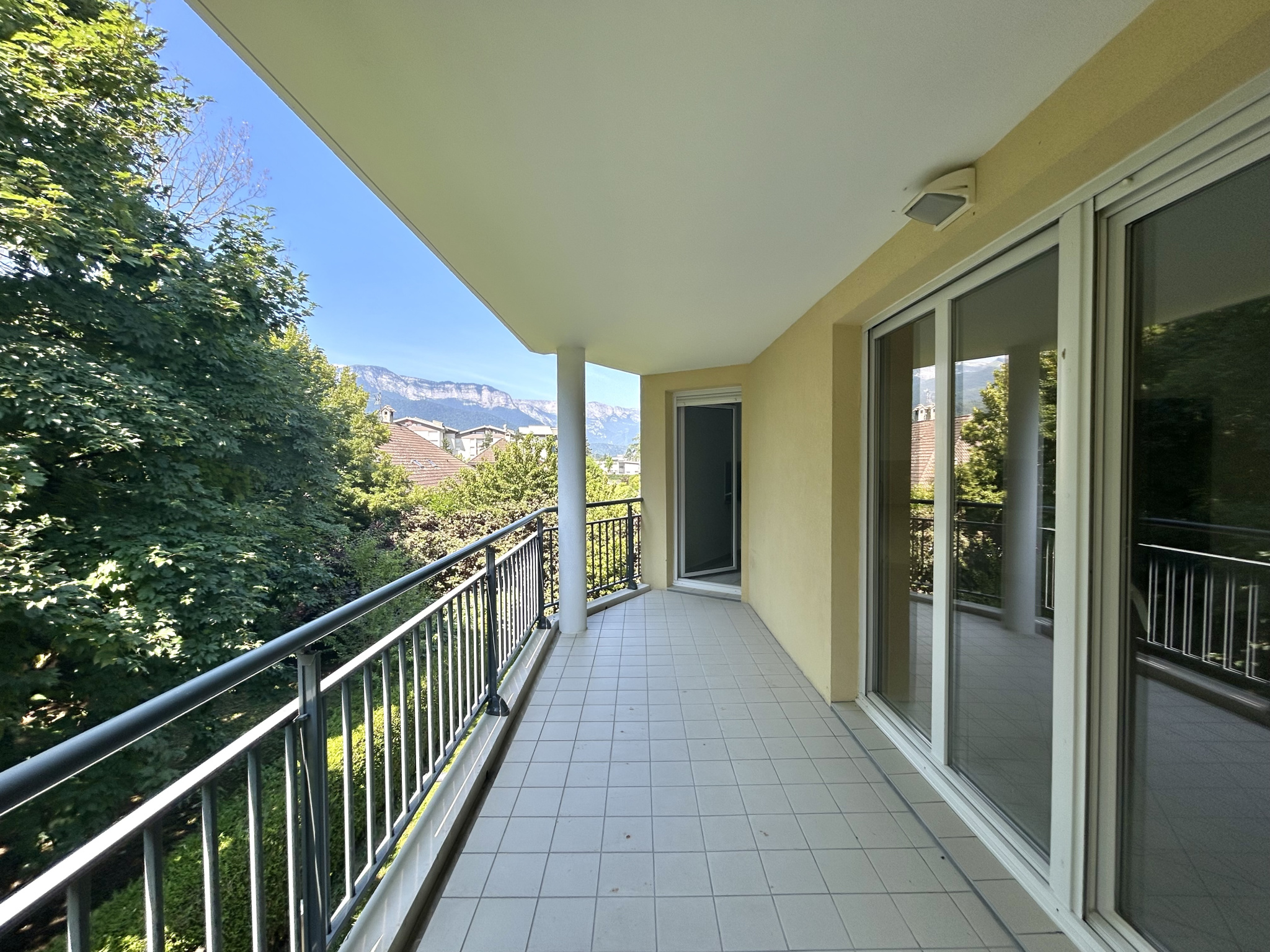 FAVERGES - APPARTEMENT T4 - 88.47M2