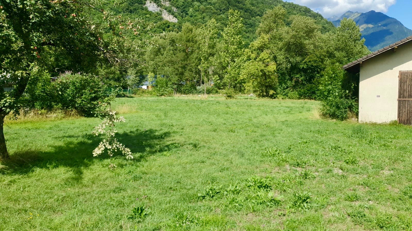 SAINT FERREOL - TERRAIN ZONE ARTISANALE