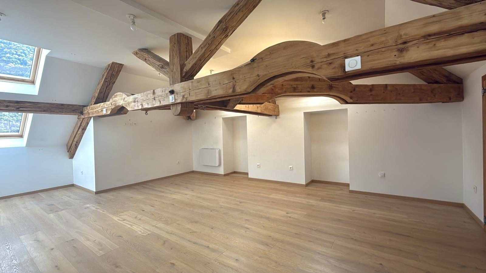 VAL-DE-CHAISE - APPARTEMENT TYPE 2 - 47m2