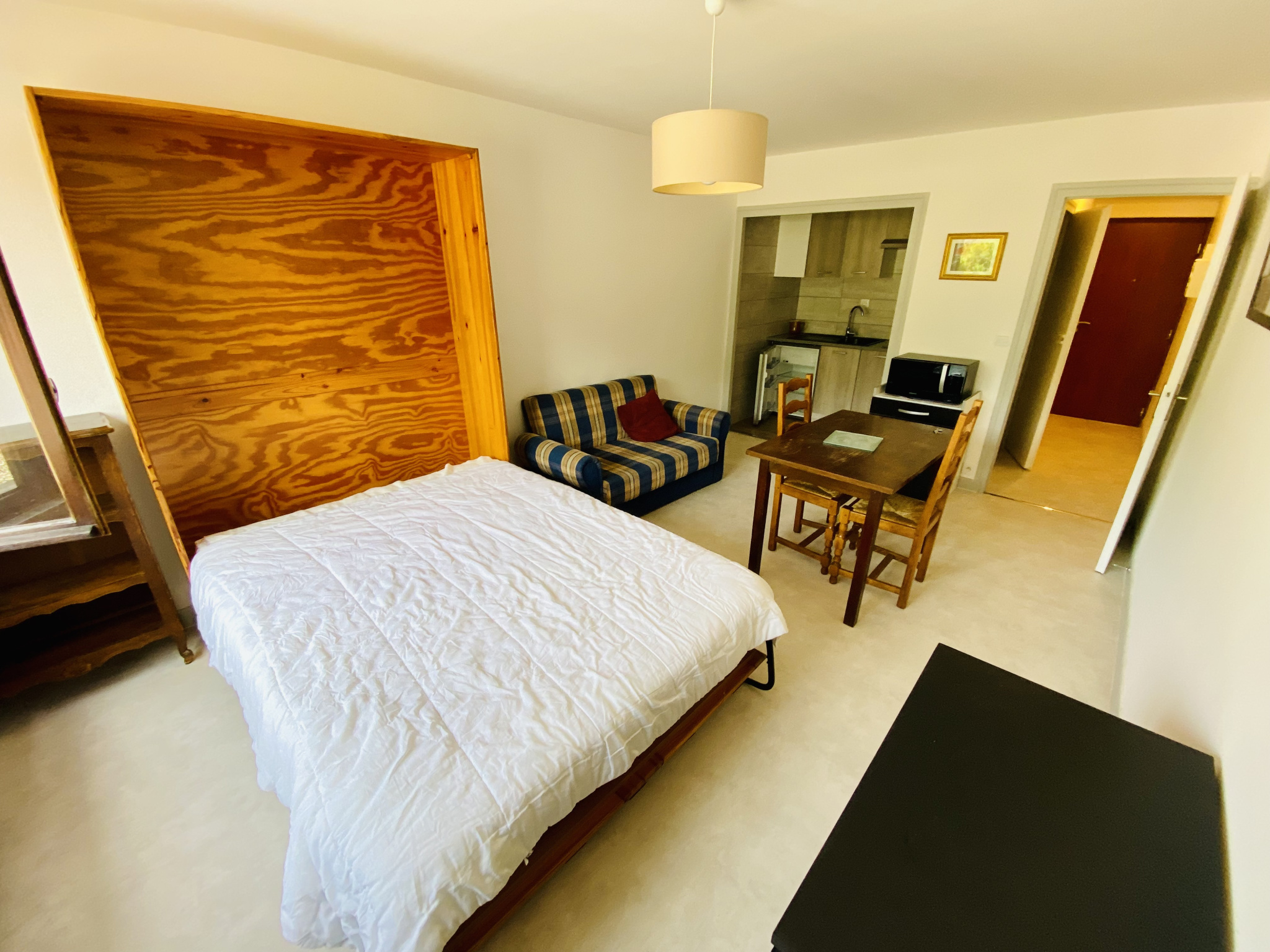 UGINE - STUDIO - 28M2