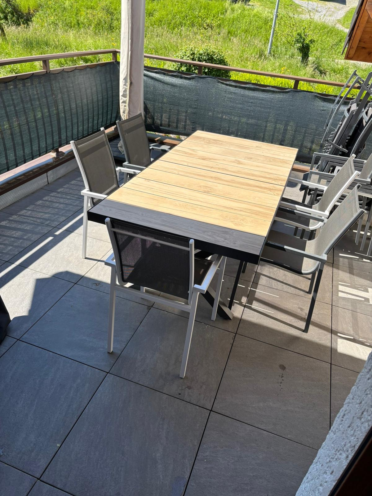 UGINE -Secteur calme Type 3 avec Garage et Terrasse - Neuf