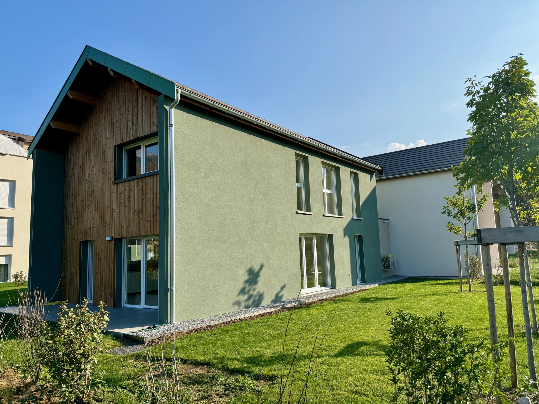 DOUSSARD - MAISON - 135M2