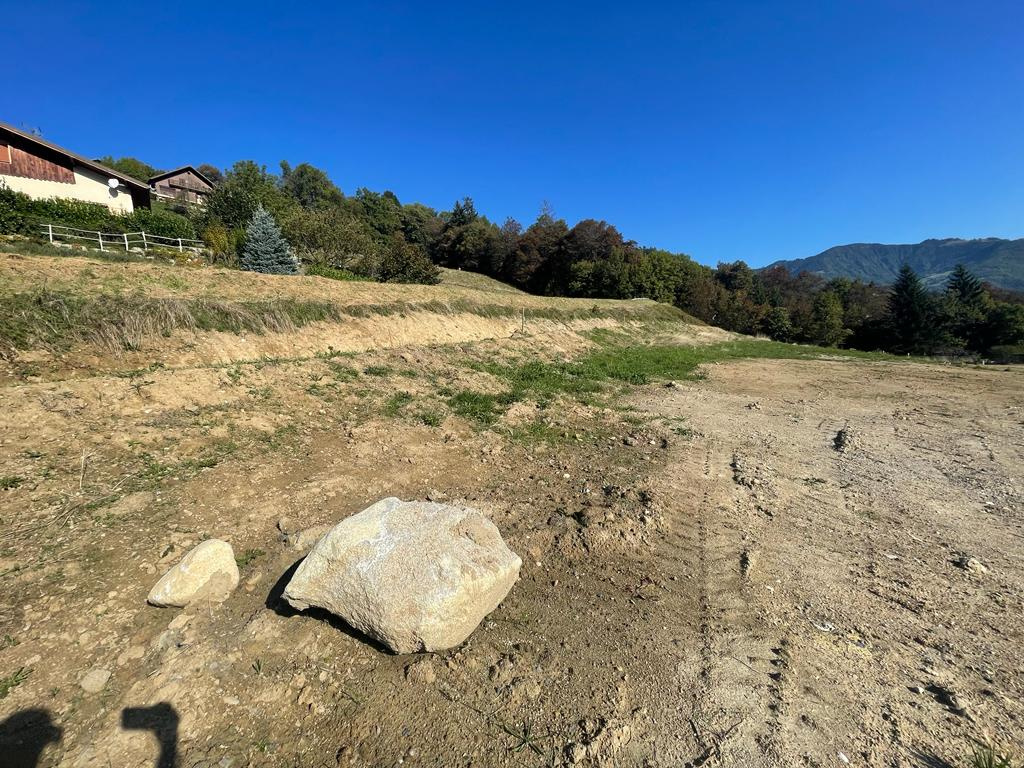 Terrain viabilisé - 708m2