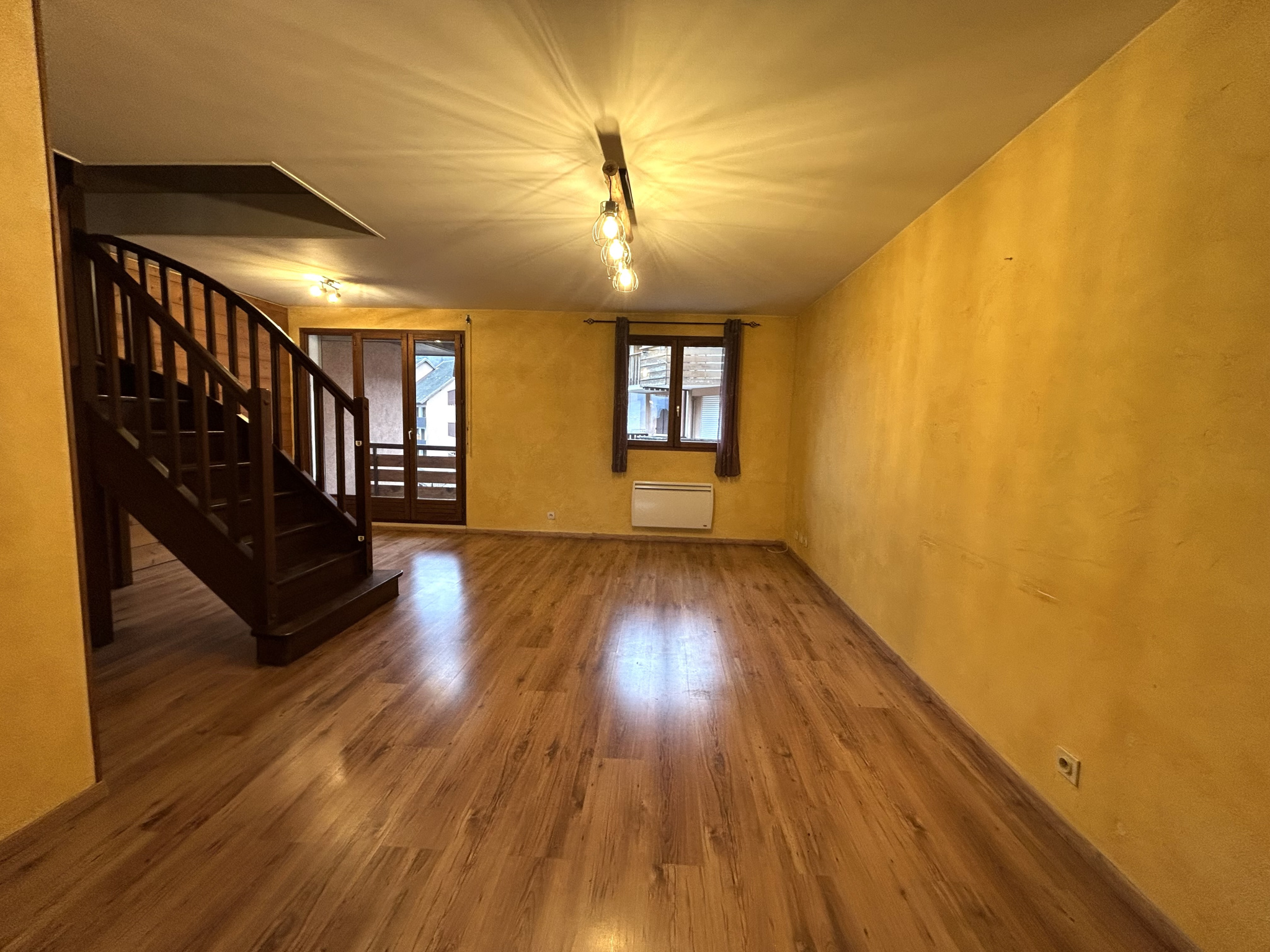 FAVERGES CENTRE - APPARTEMENT TYPE 3 - 67.93M2