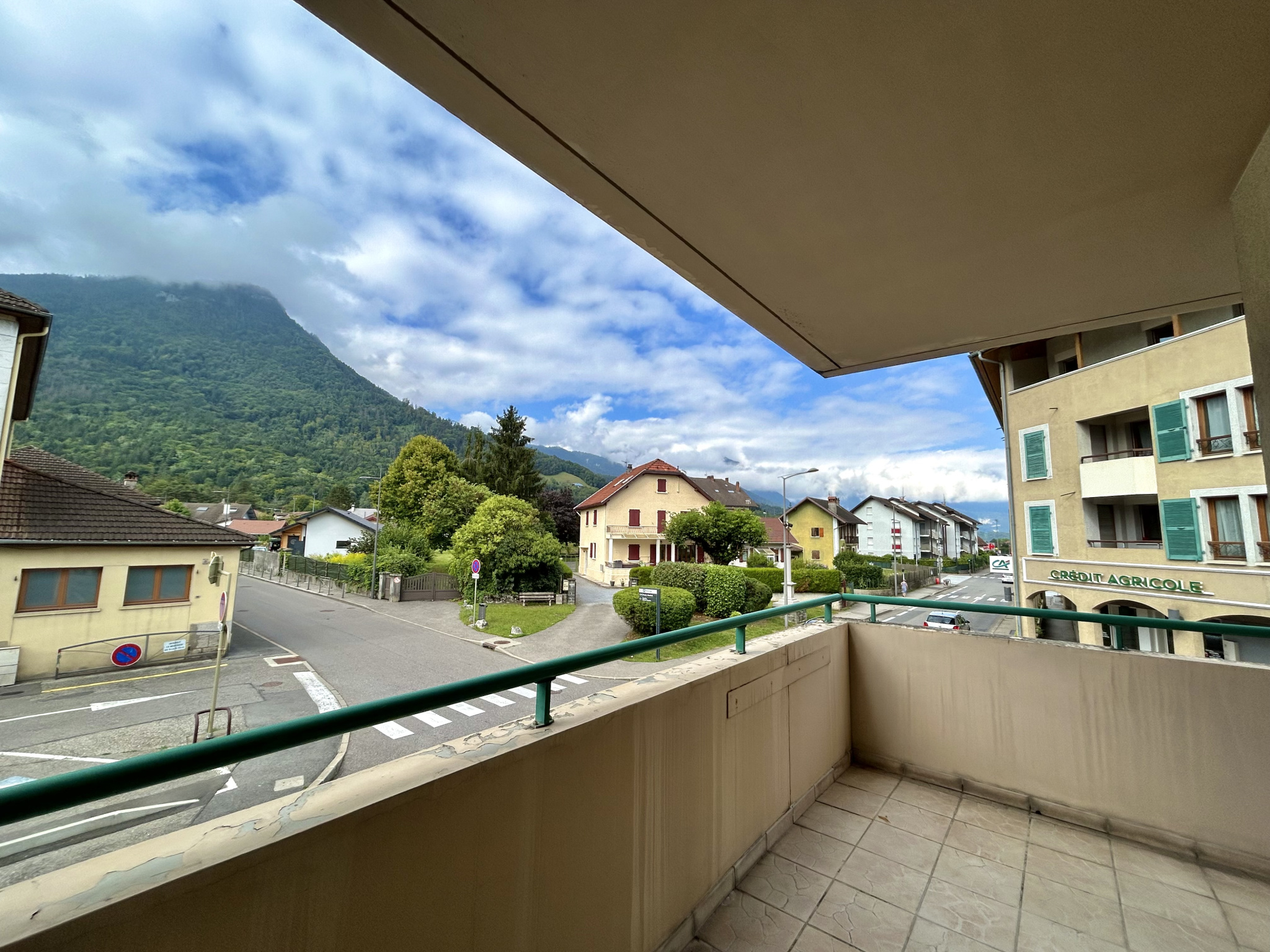  APPARTEMENT DE TYPE 4 - FAVERGES-SEYTHENEX - 75 m2 - CENTRE VILLE AVEC…